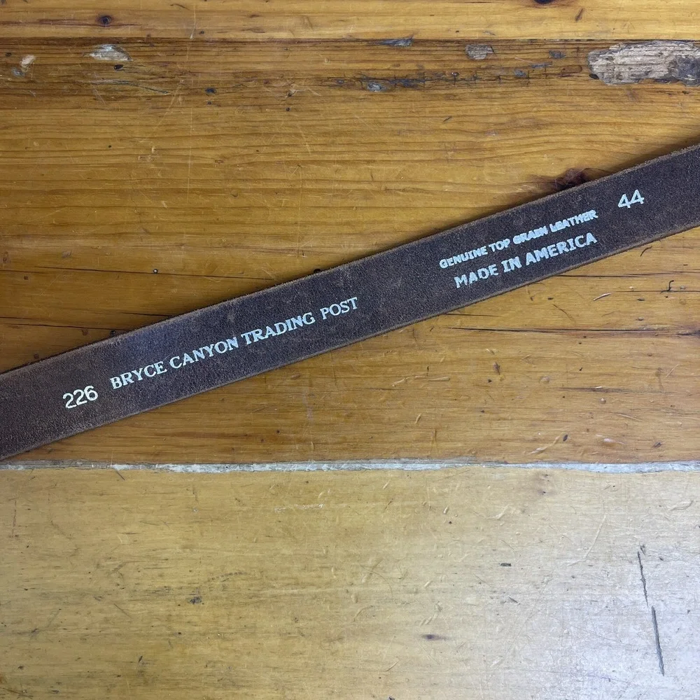 Bryce Canon Trading Post Mens‎ Genuine Top Grain Leather Belt Size 44 USA-Made